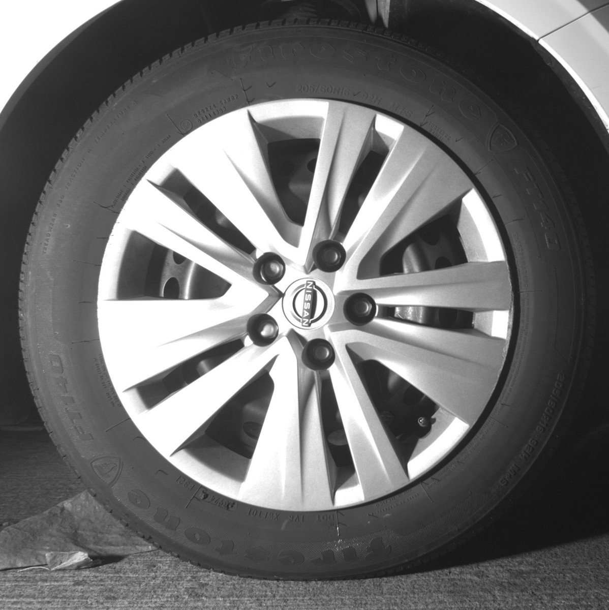 Used 2025 Nissan Sentra S FWD image 13