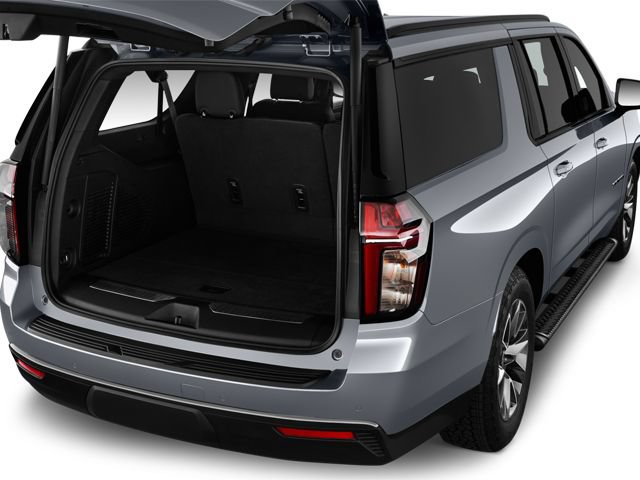 Used 2025 Chevrolet Suburban Z71 AWD/4WD image 7
