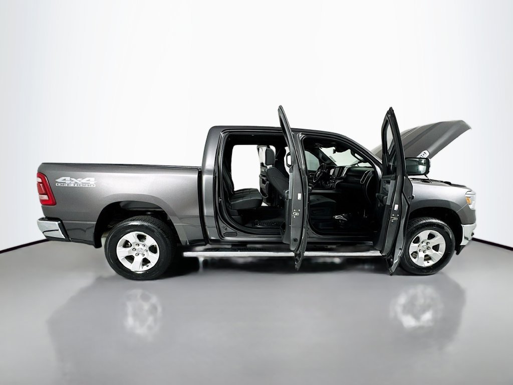 Used 2023 RAM 1500 Big Horn AWD/4WD image 28