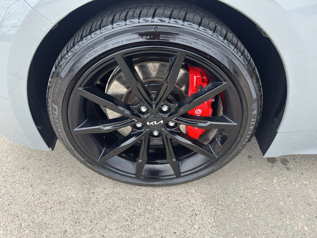 Used 2022 Kia Stinger GT2 w/ Scorpion Package AWD/4WD image 12