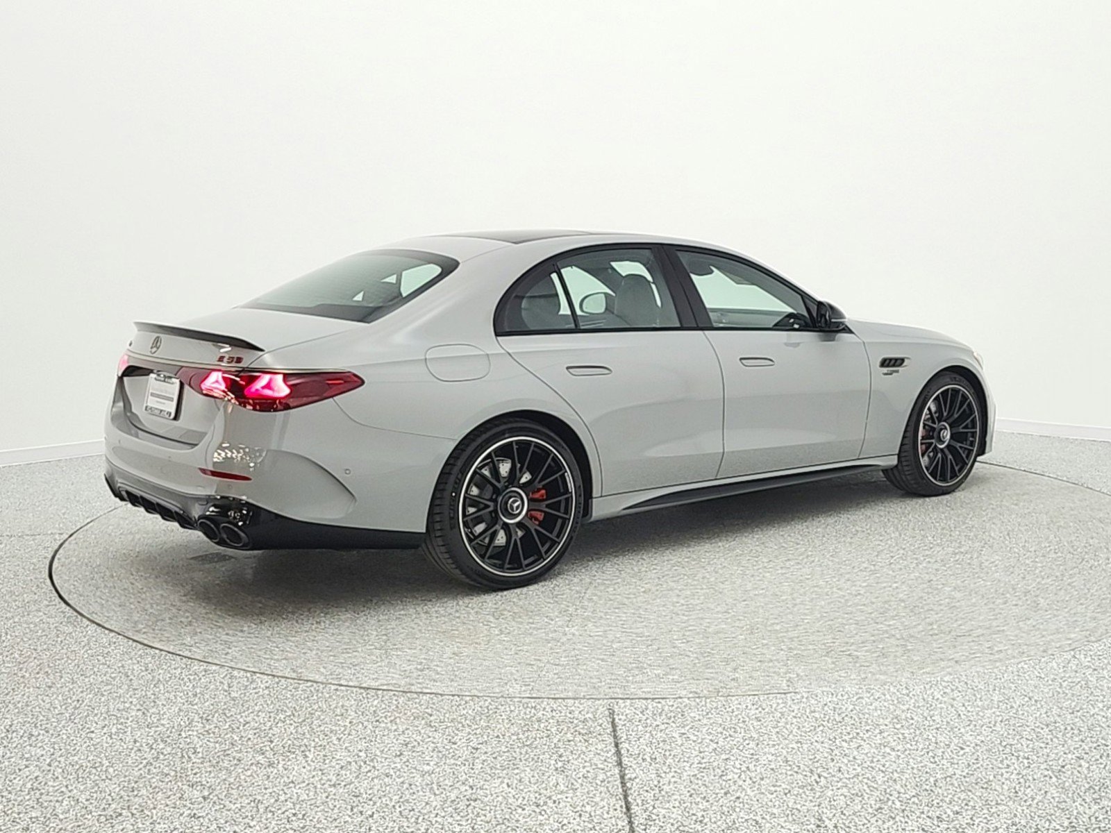 New 2026 Mercedes-Benz E 53 AMG e 4MATIC Sedan image 5