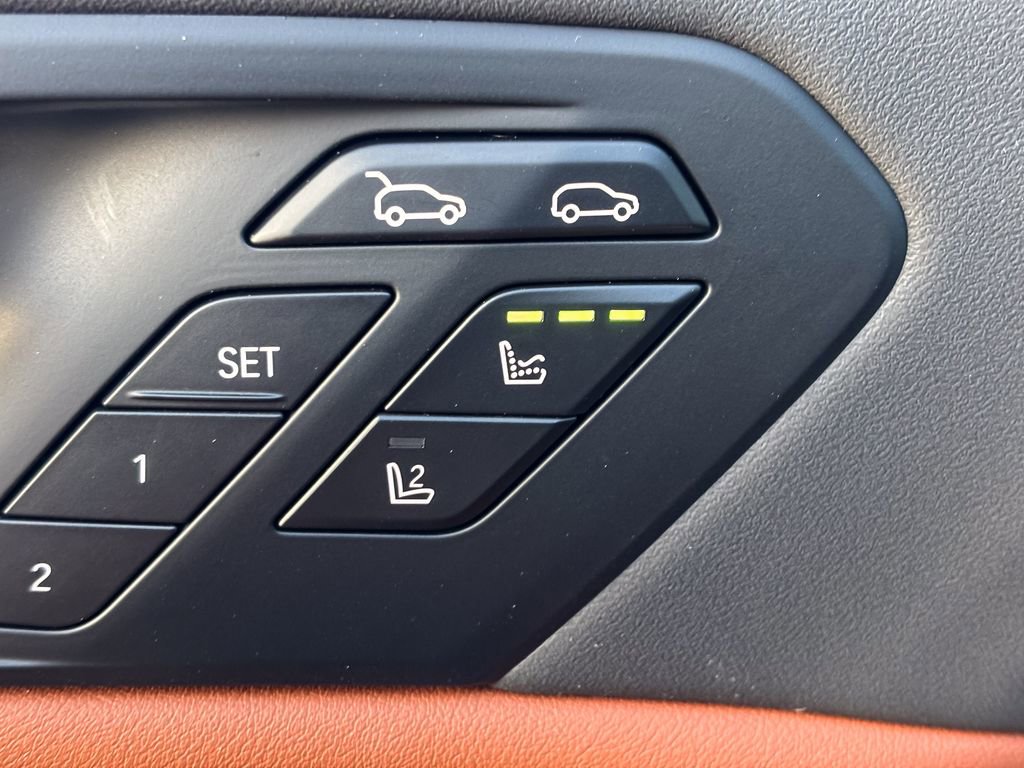 New 2026 BMW X6 M60i image 13