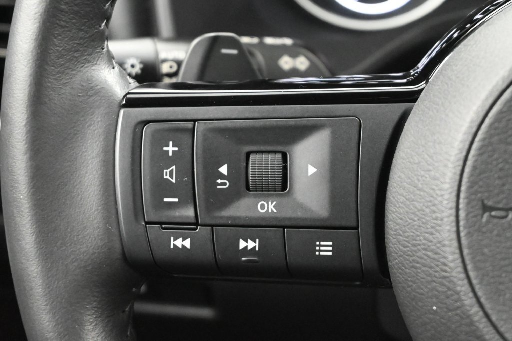 Used 2023 Nissan Rogue SL w/ SL Premium Package AWD/4WD image 7