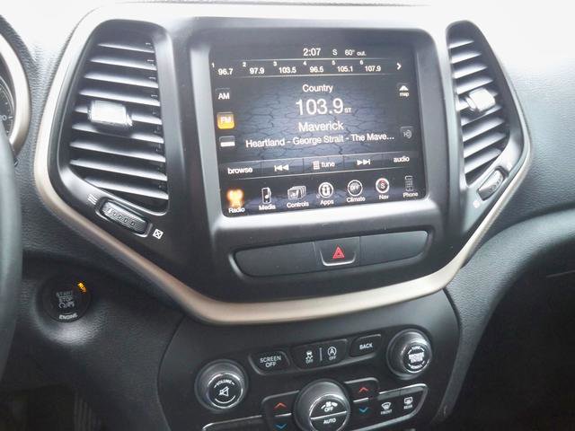 Used 2015 Jeep Cherokee Limited image 13