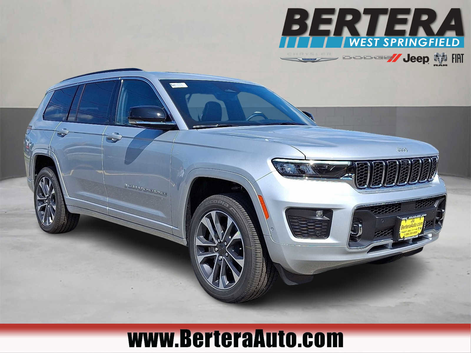 New 2025 Jeep Grand Cherokee L Overland w/ Advanced Protech Group III