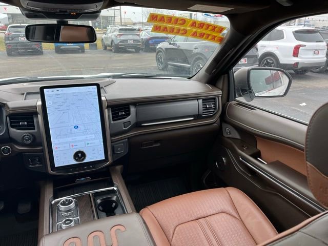 Used 2024 Ford Expedition King Ranch image 46