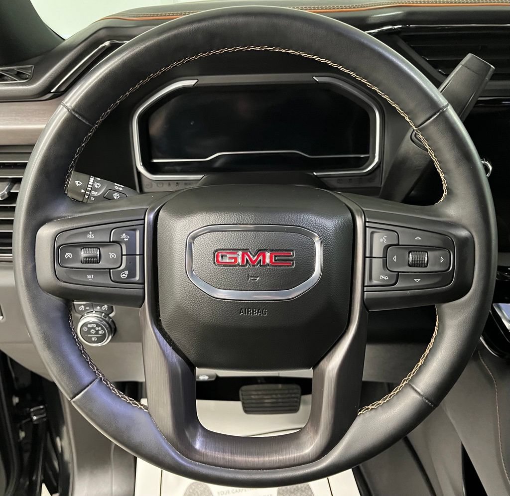 Used 2024 GMC Sierra 3500 AT4 w/ Technology Package AWD/4WD image 23