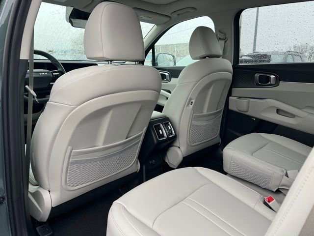 New 2026 Kia Sorento EX w/ EX Premium Package AWD/4WD image 11