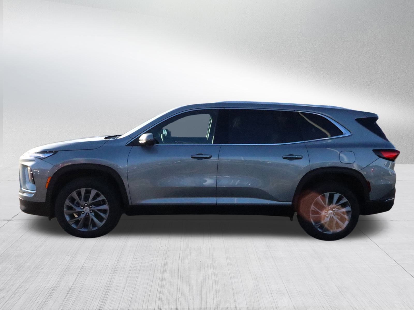New 2026 Buick Enclave Preferred w/ Power Package image 4