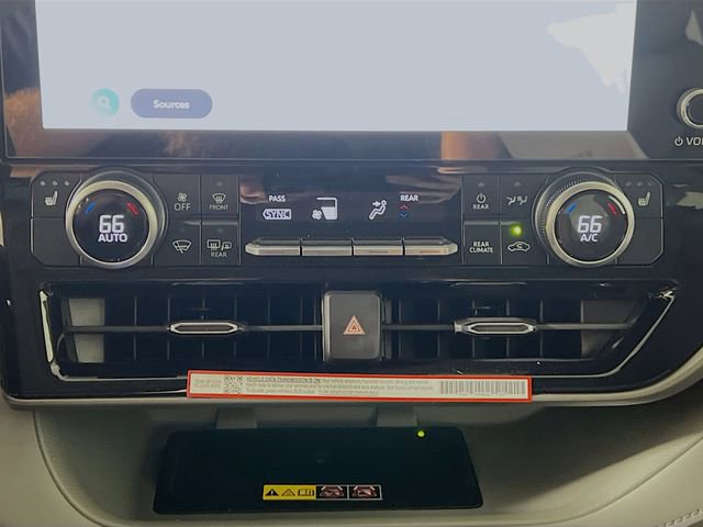 New 2026 Toyota Highlander XLE image 23