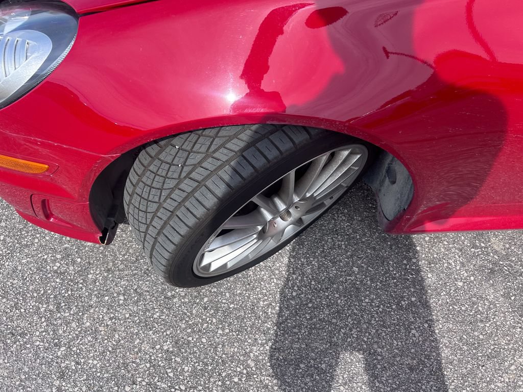 Used 2011 Mercedes-Benz SLK 300 image 31