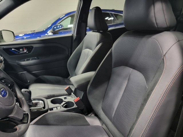 Used 2025 Subaru Forester Touring AWD/4WD image 12