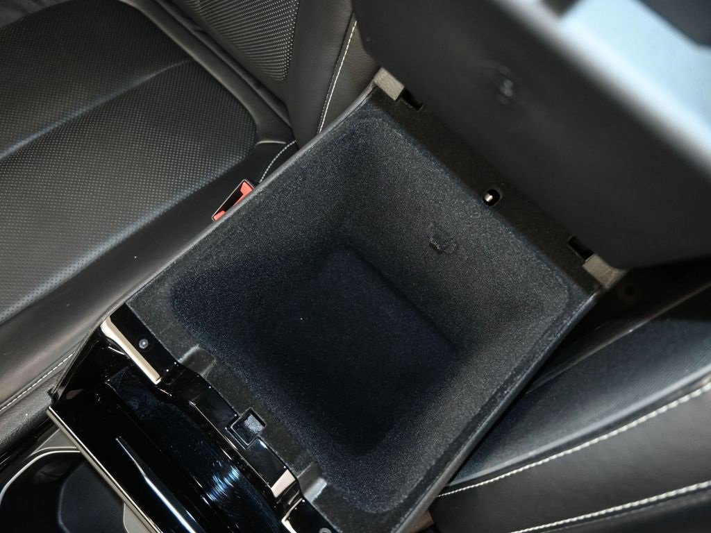 Used 2022 Jeep Grand Cherokee L Overland image 4