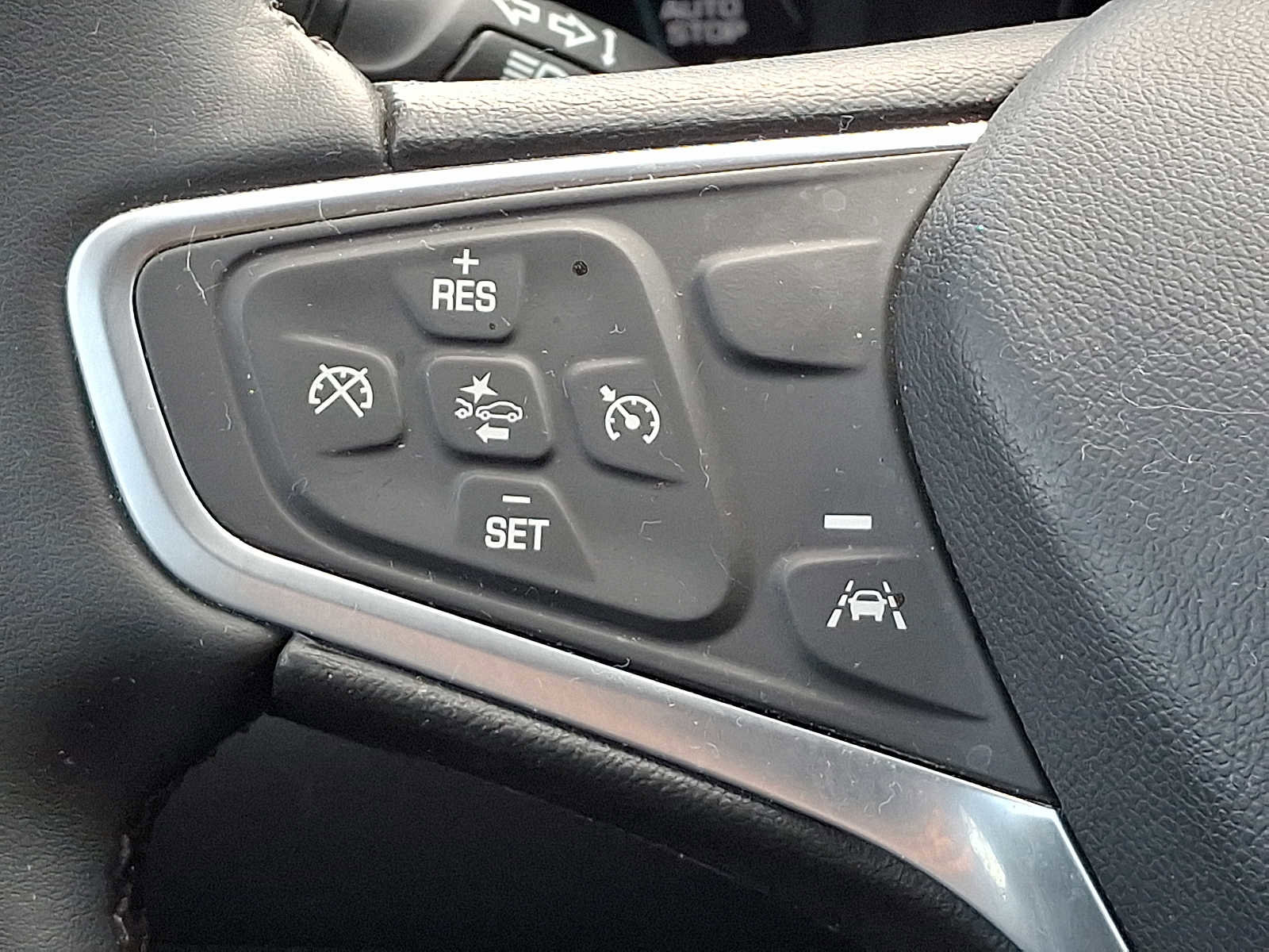 Used 2023 Chevrolet Malibu RS image 21