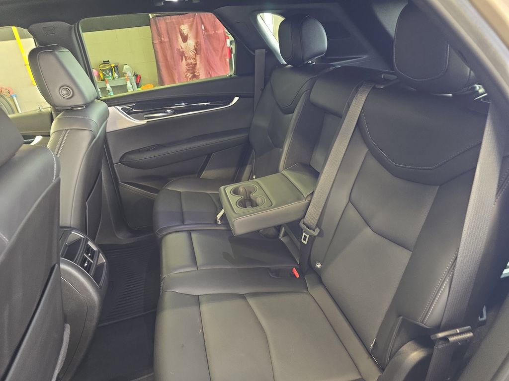 Used 2022 Cadillac XT5 Premium Luxury image 17