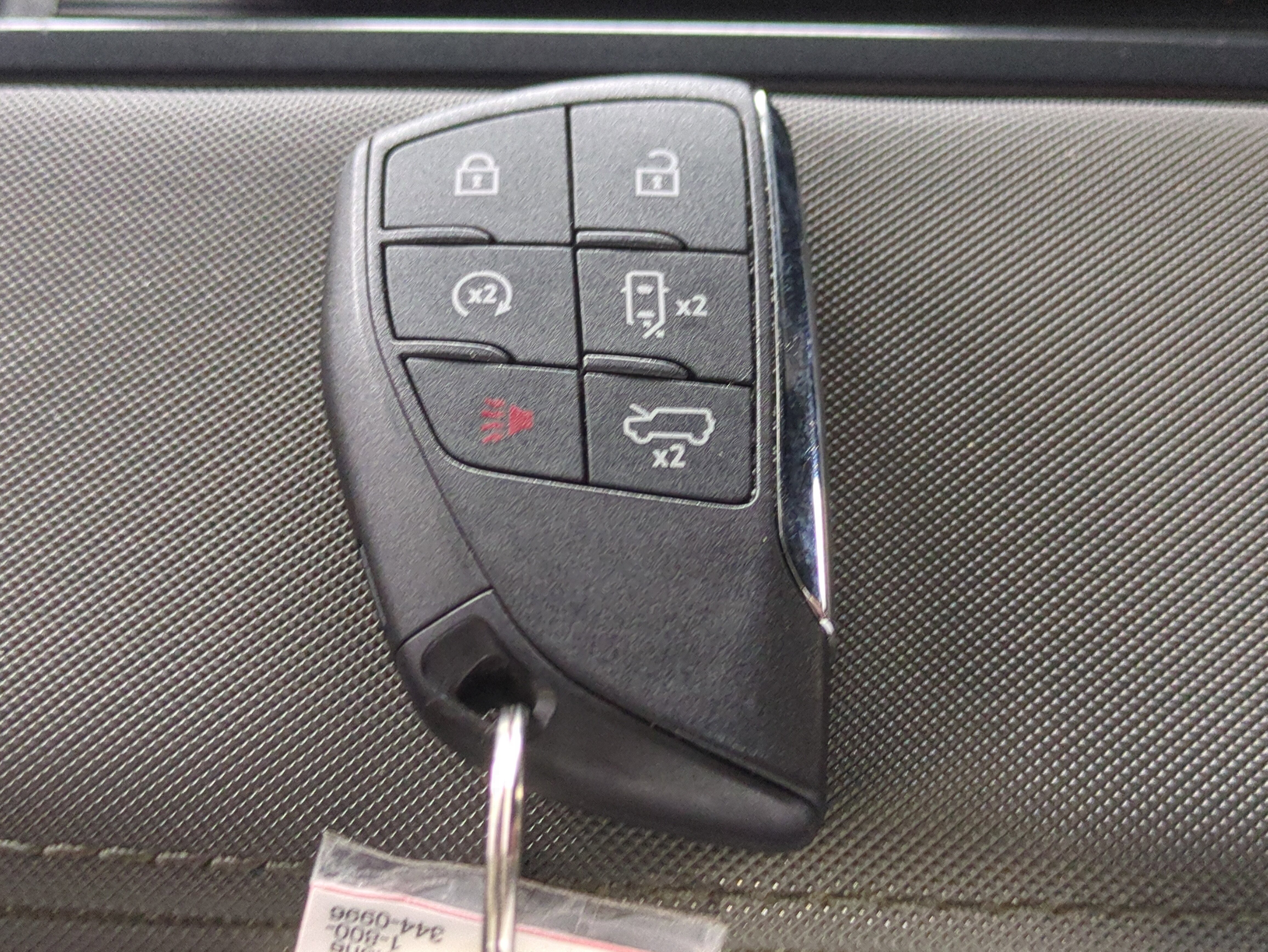 Used 2024 GMC Hummer EV 2X image 32