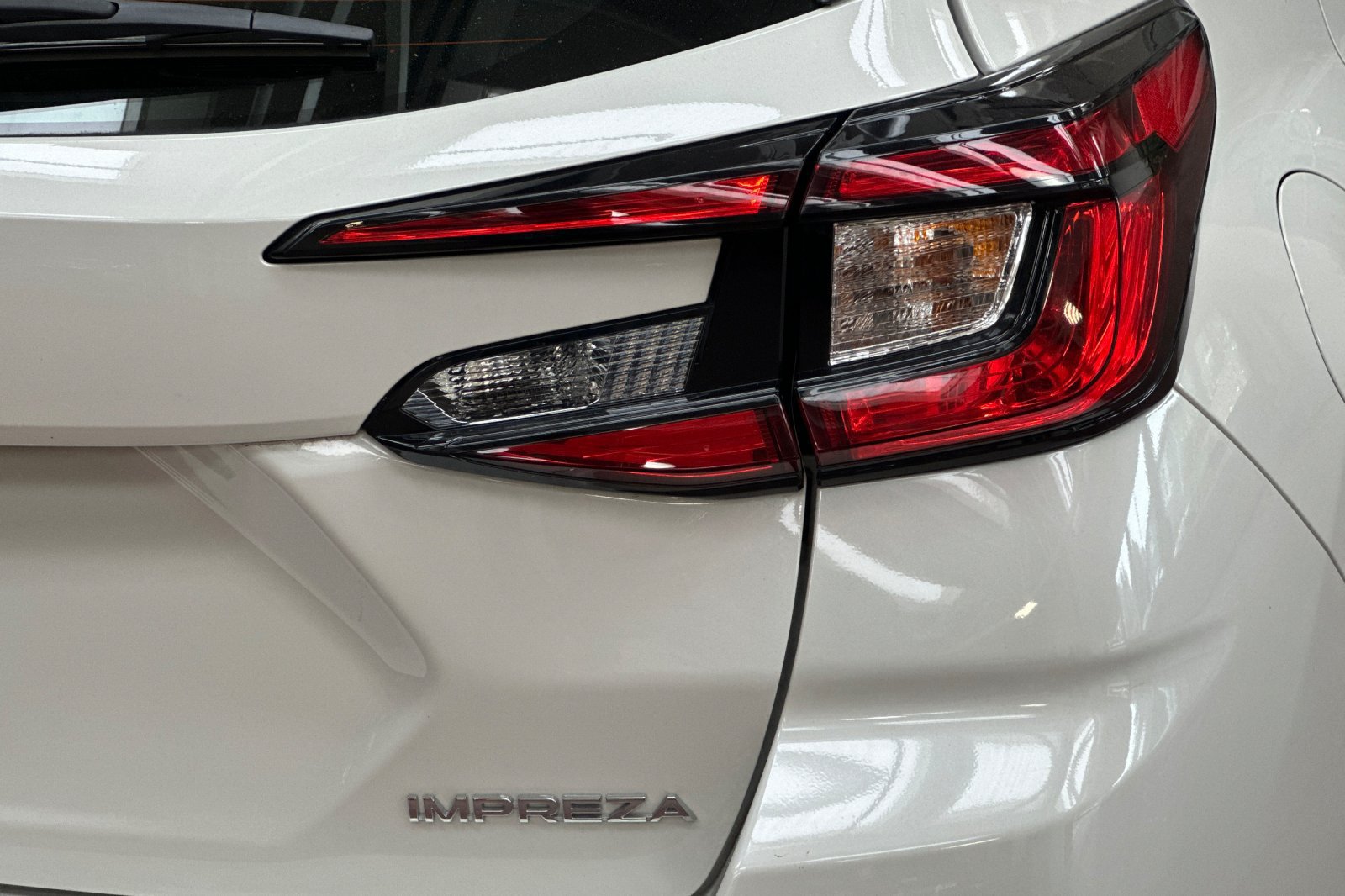 Used 2024 Subaru Impreza 2.0i AWD/4WD image 34