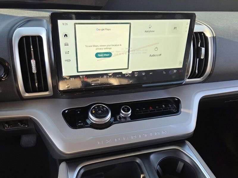 New 2026 Ford Expedition Active image 18