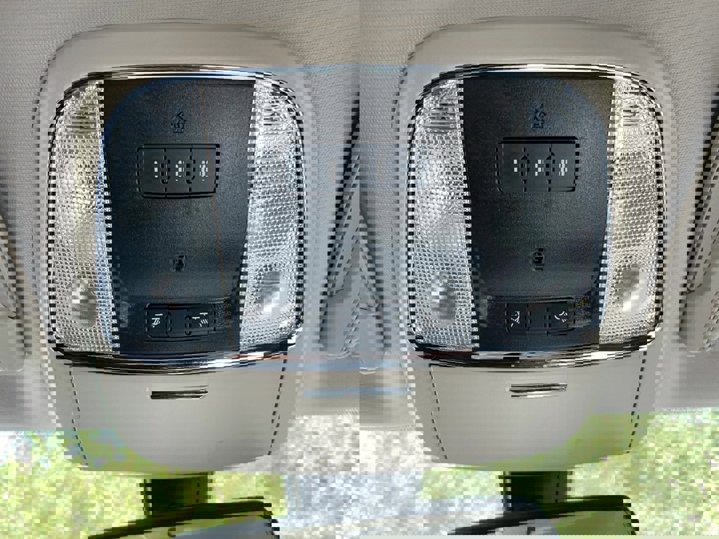 Used 2021 Chrysler 300 Touring L image 23