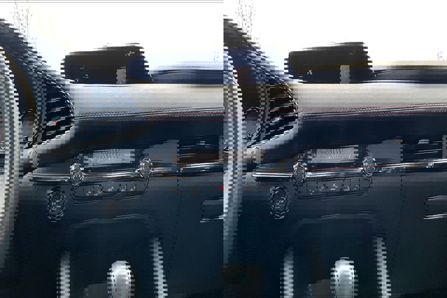 Used 2023 MAZDA MAZDA3 s image 36