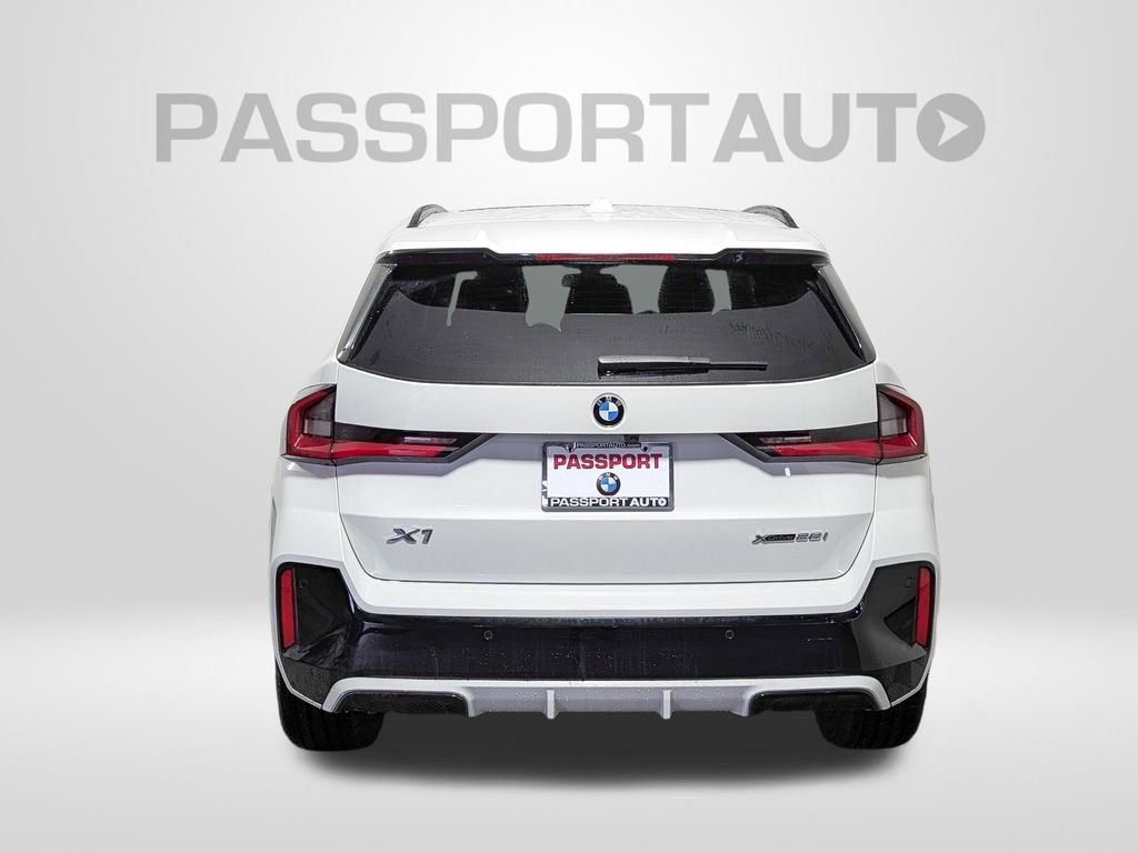 New 2026 BMW X1 xDrive28i w/ Technology Package AWD/4WD image 5