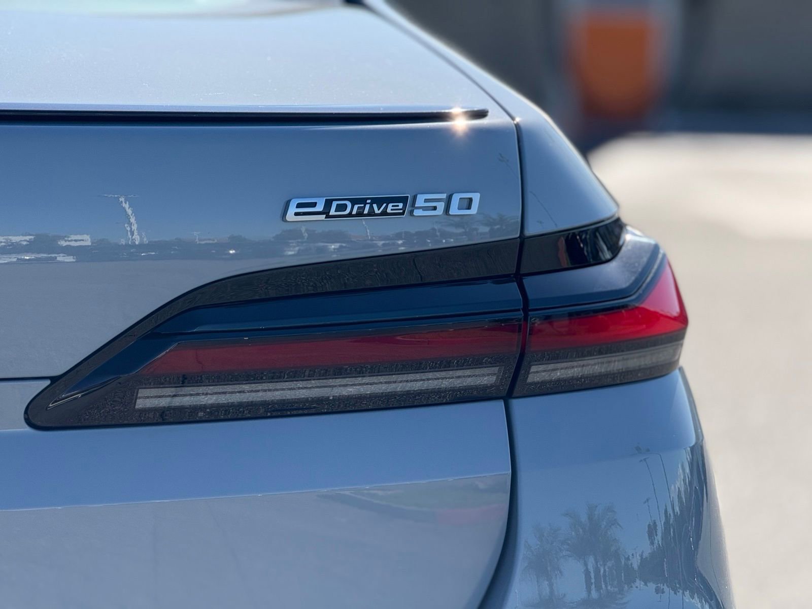 Used 2025 BMW i7 eDrive50 w/ M Sport Package image 14