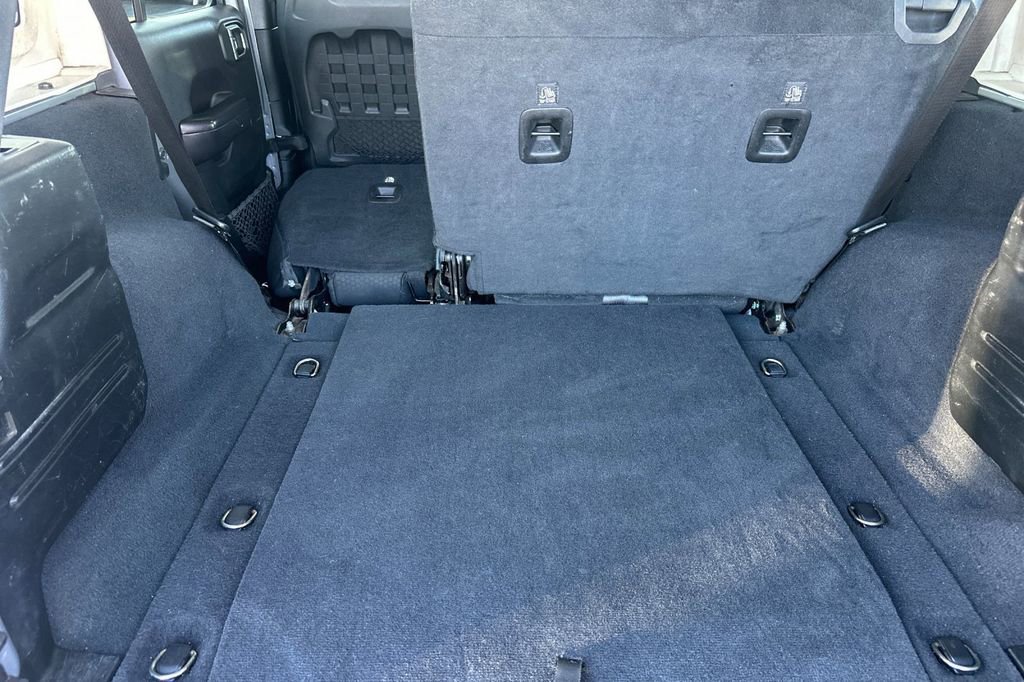 Used 2020 Jeep Wrangler Unlimited Rubicon image 17