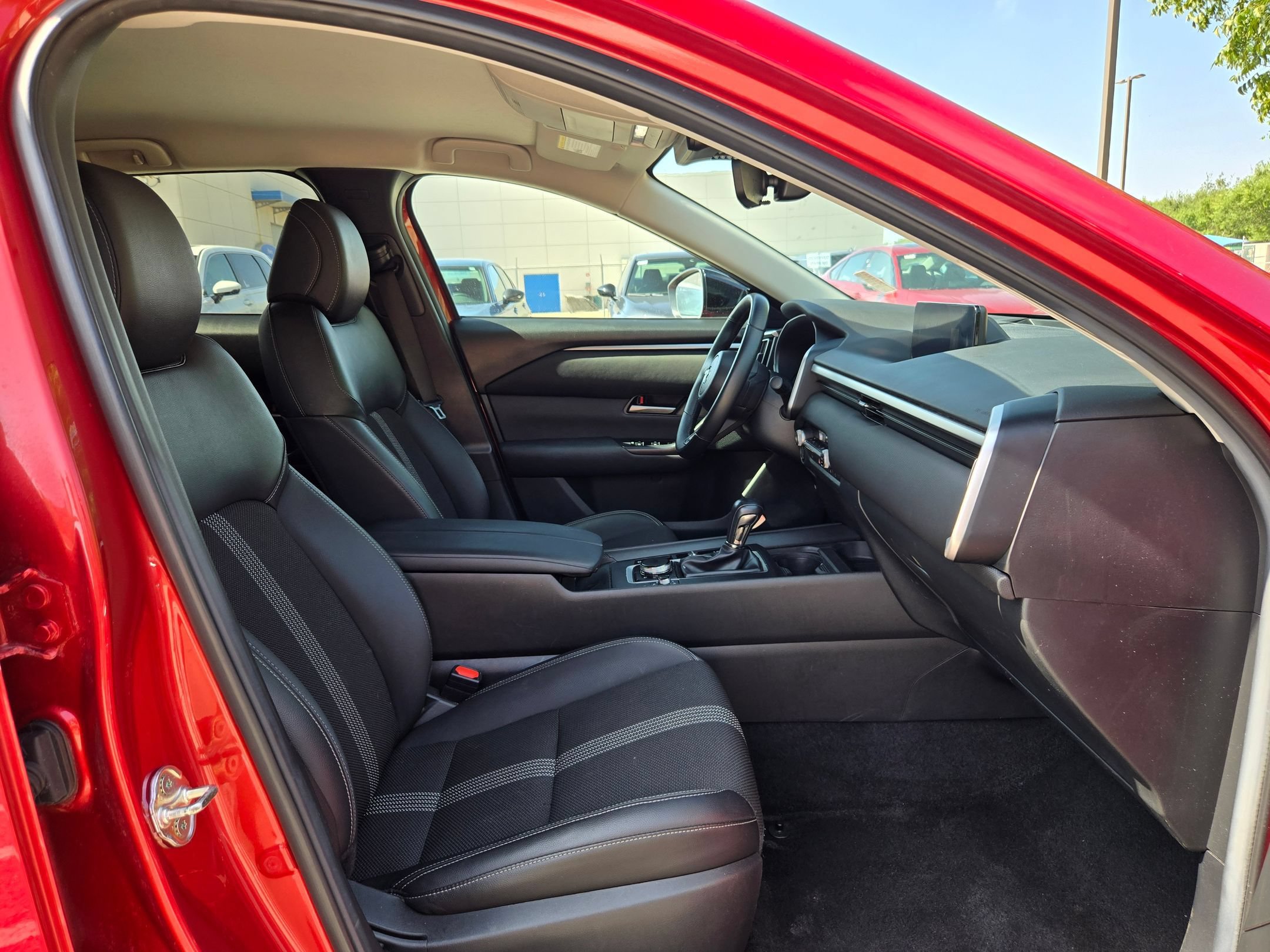 Used 2025 MAZDA CX-50 AWD 2.5 S w/ Preferred Package image 27