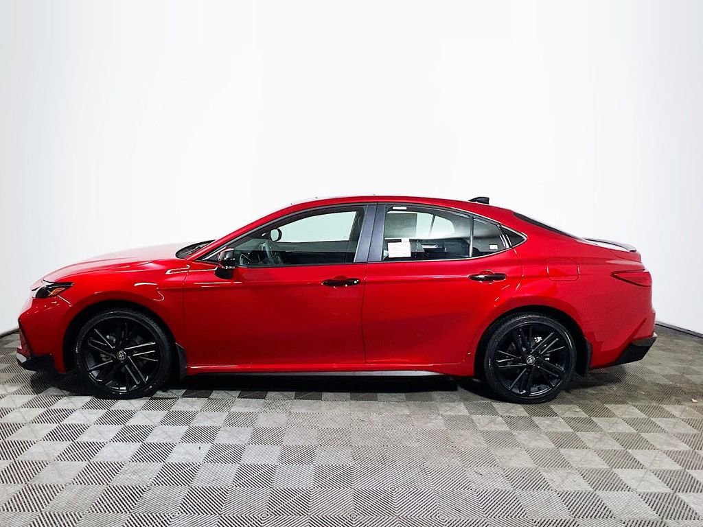 New 2026 Toyota Camry Hybrid image 5
