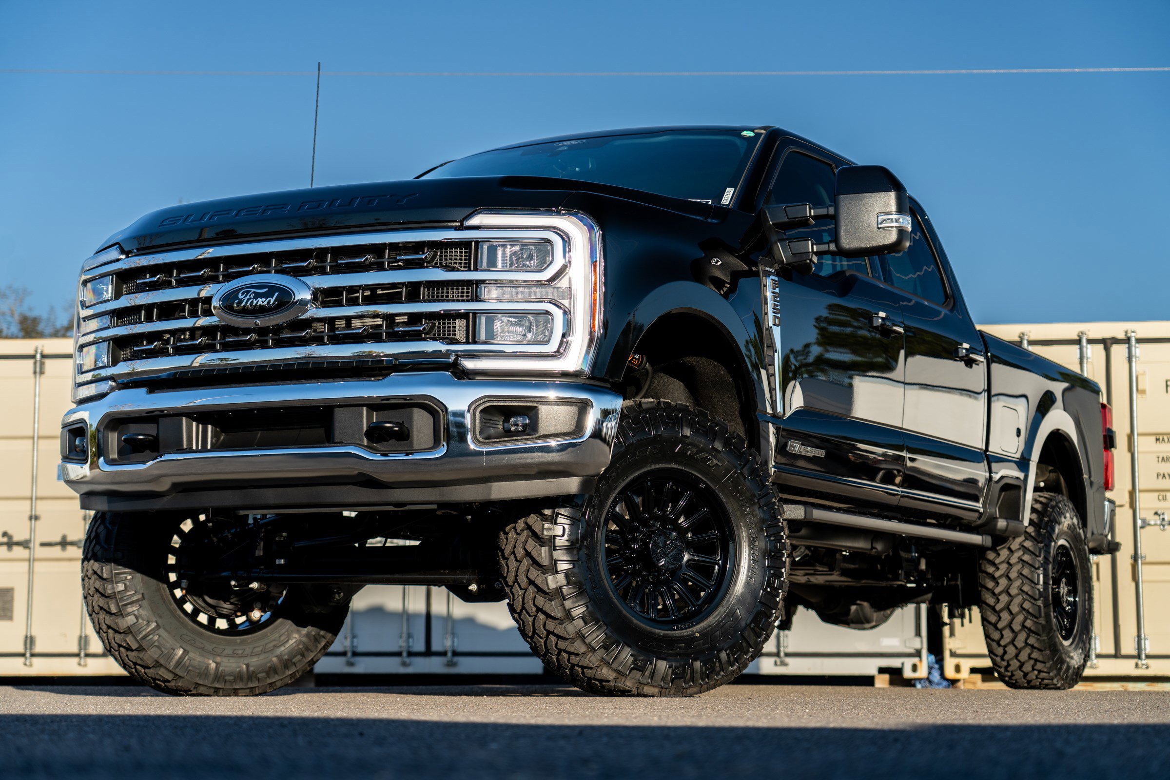 New 2026 Ford F250 Lariat w/ FX4 Off-Road Package image 8
