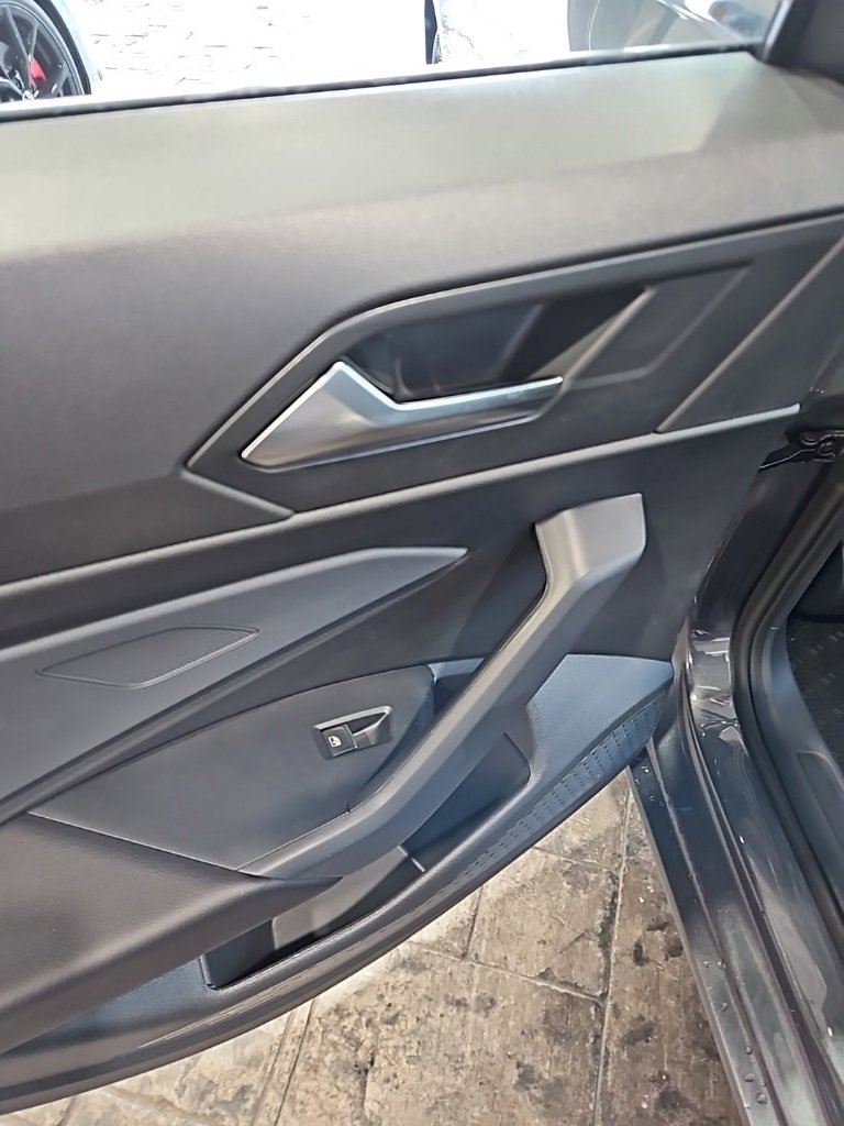 New 2026 Volkswagen Jetta SE image 21