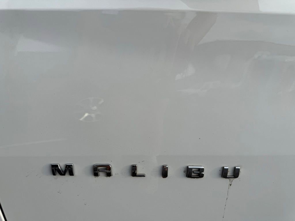 Used 2022 Chevrolet Malibu LT image 9
