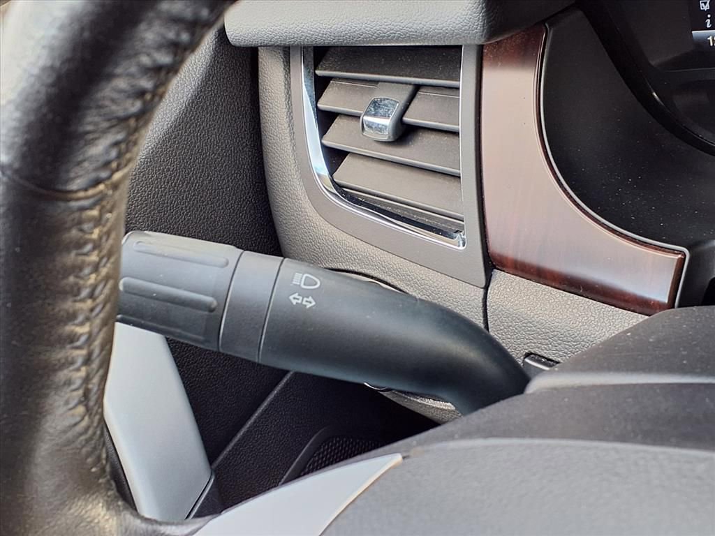 Used 2013 Ford Edge Limited image 20