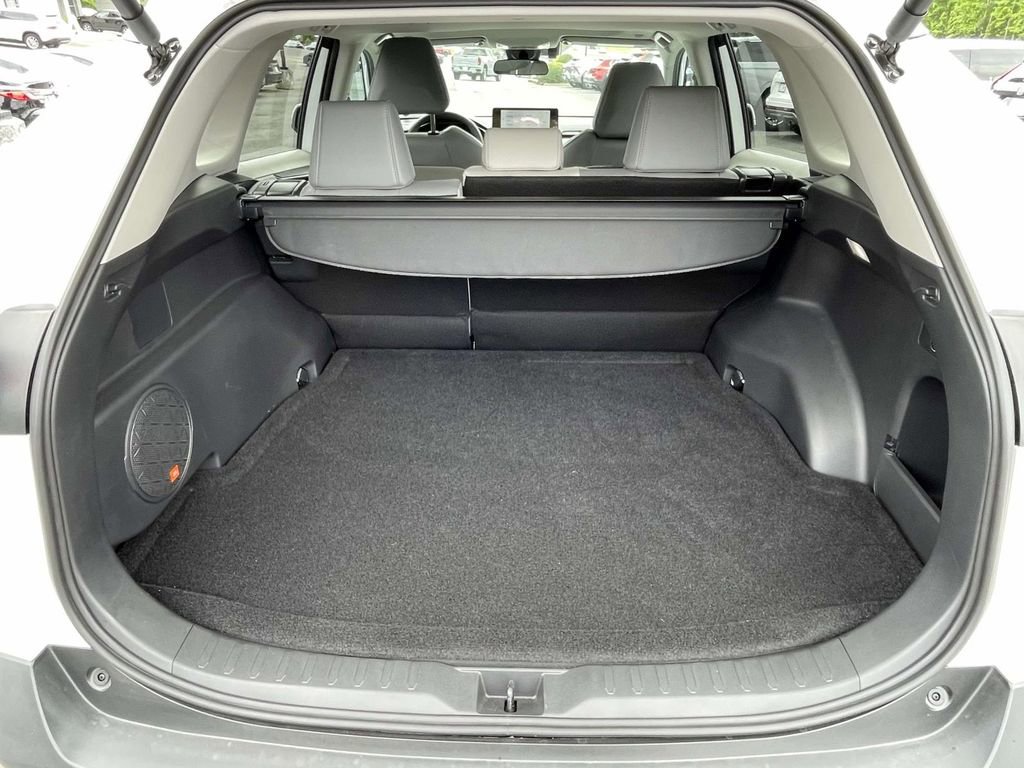 Used 2025 Toyota RAV4 XLE Premium w/ Weather Package FWD image 10