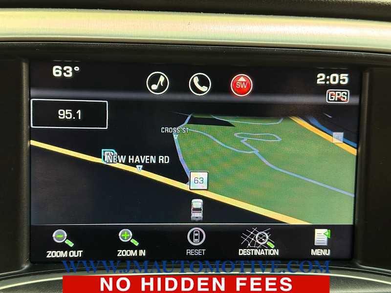 Used 2015 GMC Sierra 1500 SLT w/ SLT Crew Cab Value Package image 24