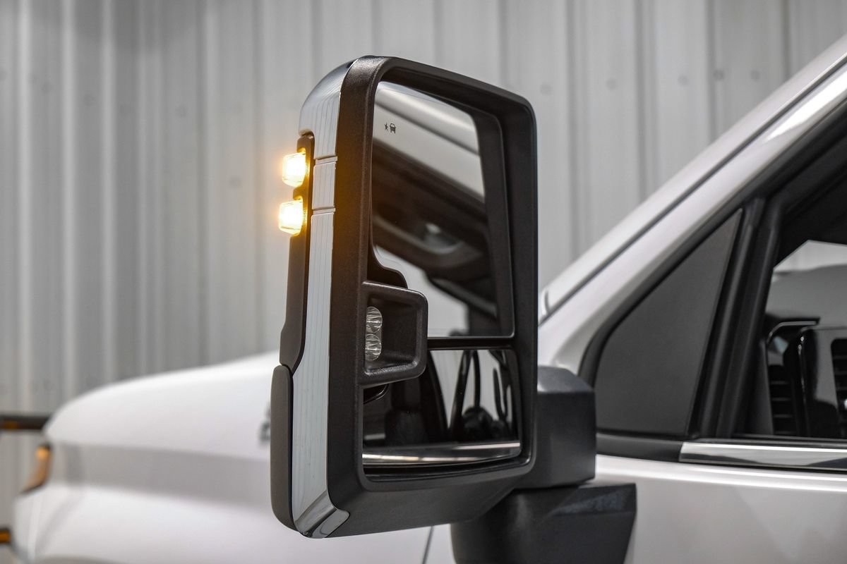 Used 2025 Chevrolet Silverado 3500 High Country w/ High Country Premium Package AWD/4WD image 39