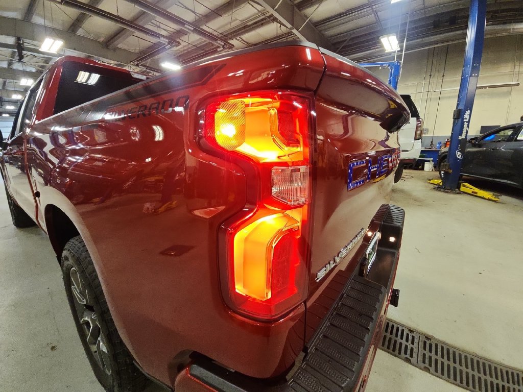 Used 2023 Chevrolet Silverado 1500 RST w/ RST All Star Premium Package AWD/4WD image 32