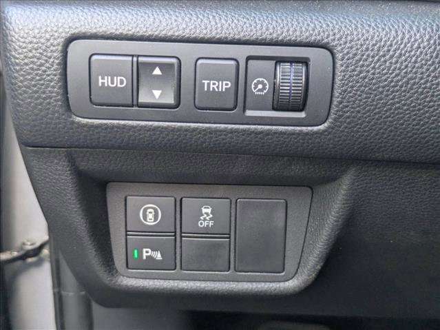 Used 2019 Honda Accord Touring image 10