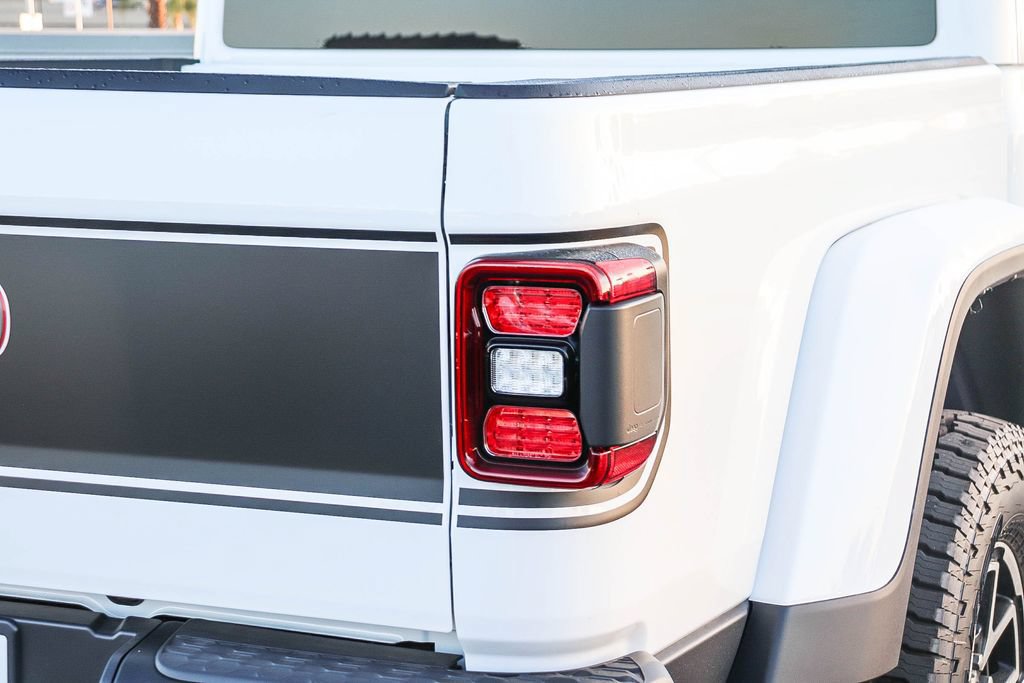 New 2026 Jeep Gladiator Sport AWD/4WD image 10