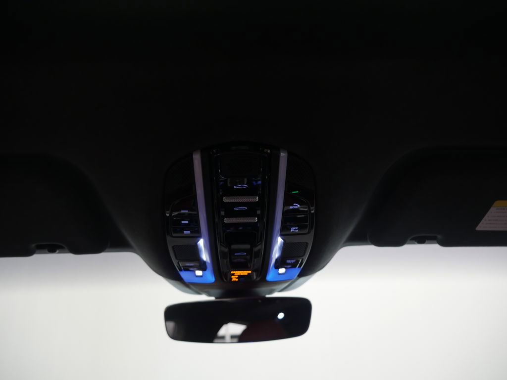 Certified 2022 Porsche Panamera Turbo S AWD/4WD image 39