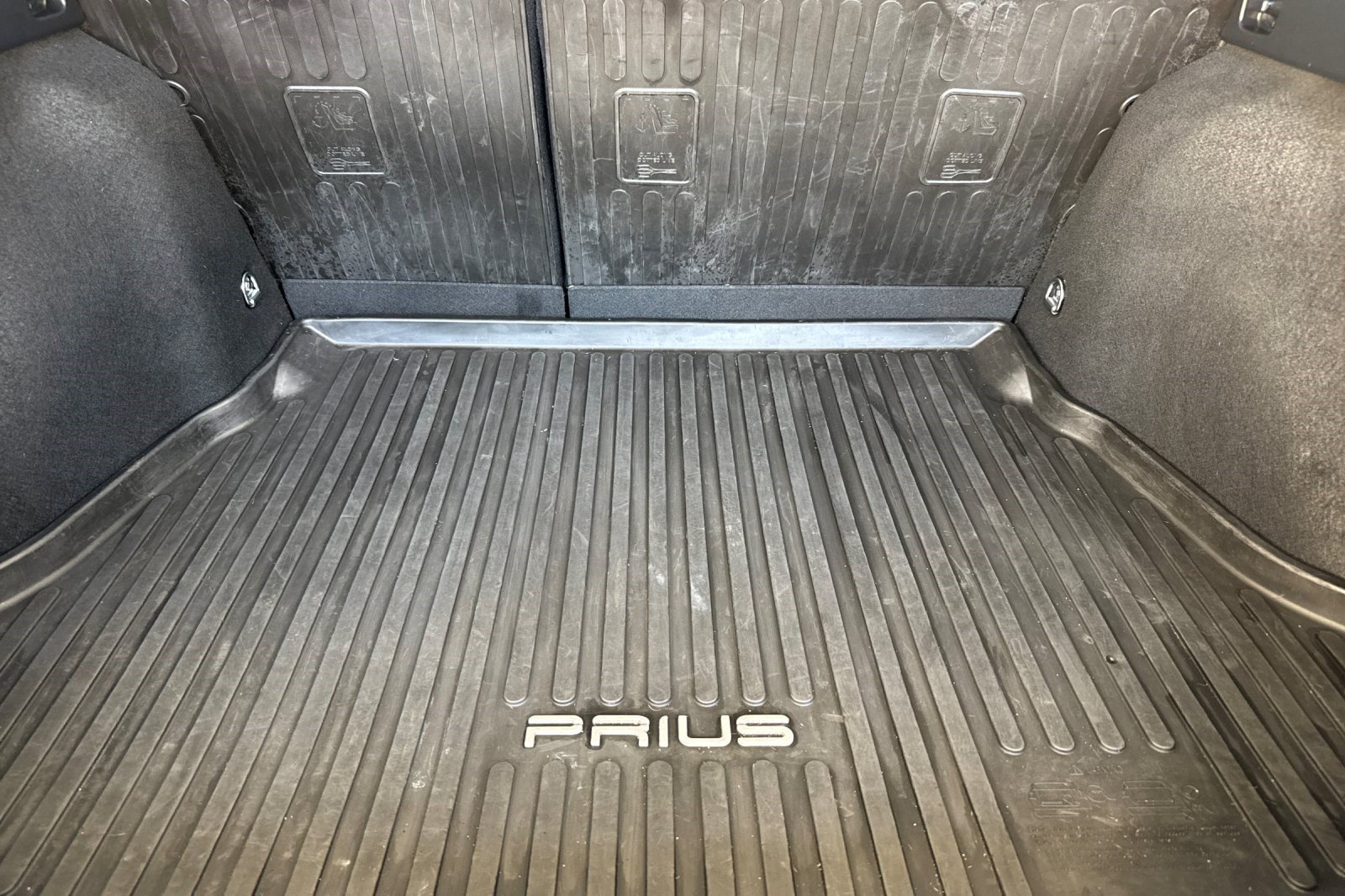 Used 2016 Toyota Prius Two FWD image 19
