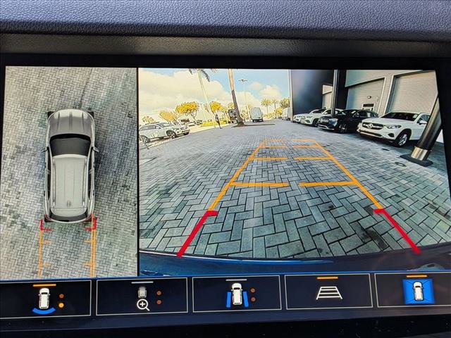 Used 2023 Buick Envision Avenir image 11