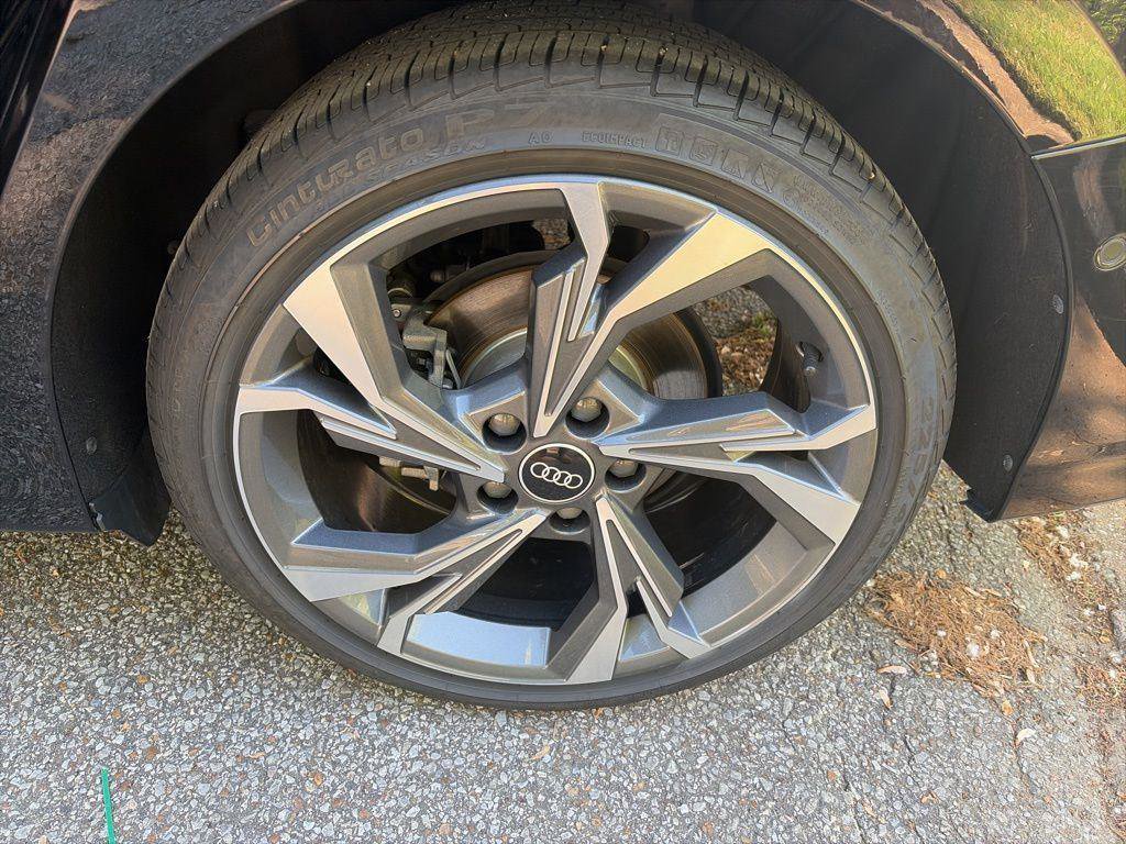 Used 2022 Audi A3 2.0T Premium image 11