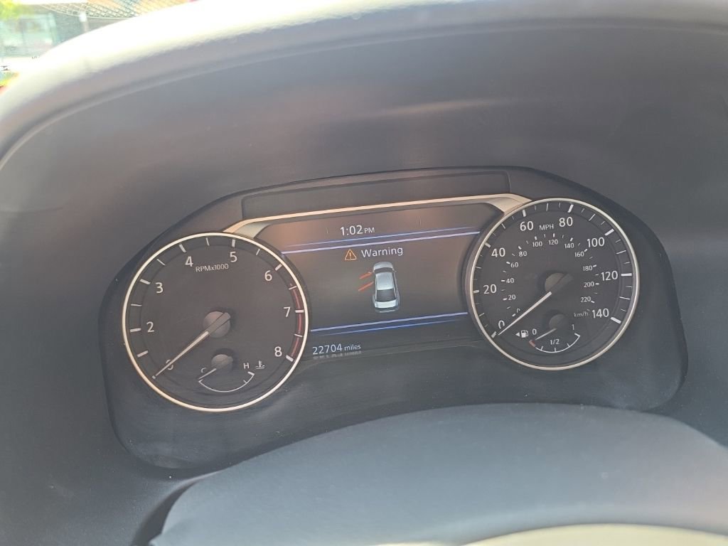 Used 2025 Nissan Altima 2.5 SR image 9