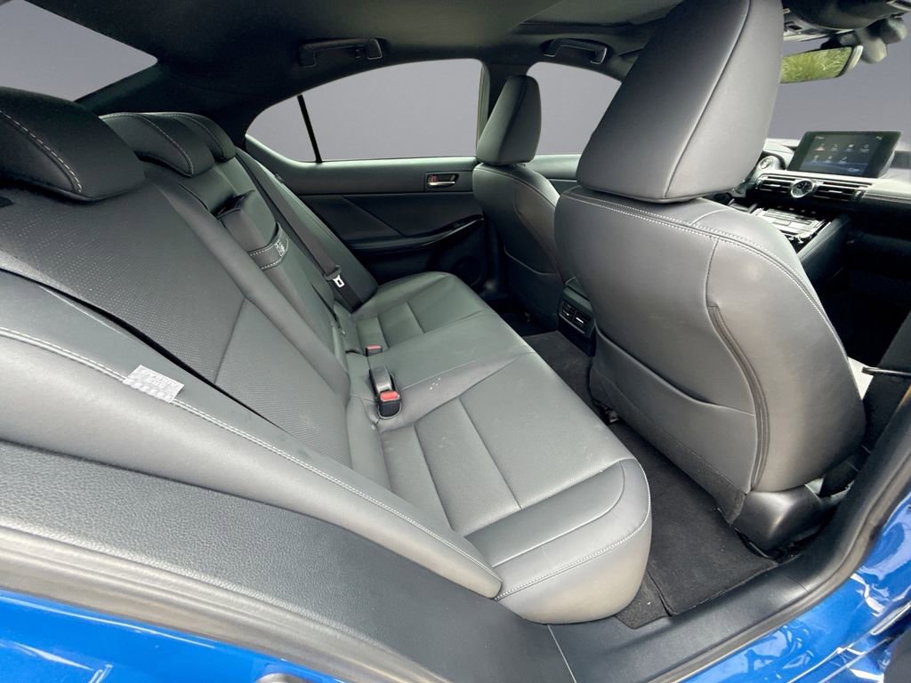 Used 2023 Lexus IS 300 w/ Premium Package RWD image 17