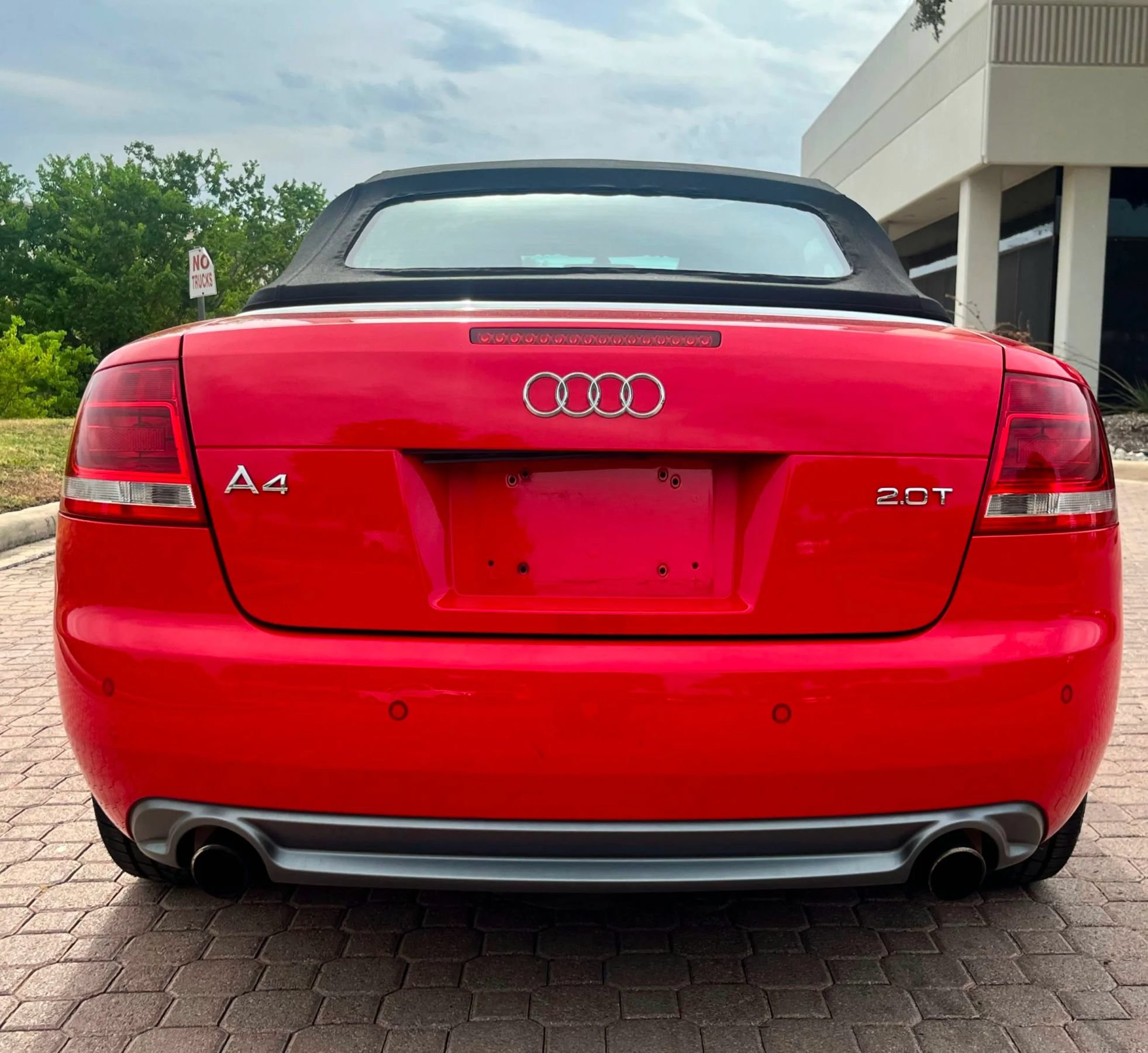 Used 2009 Audi A4 2.0T FWD image 14