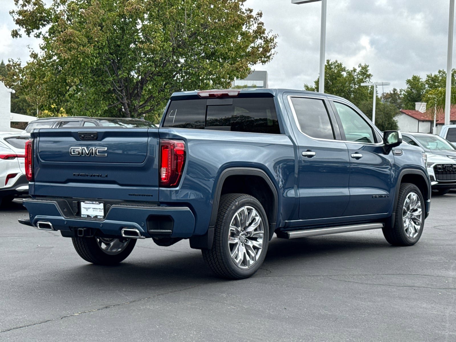 Used 2026 GMC Sierra 1500 Denali AWD/4WD image 14