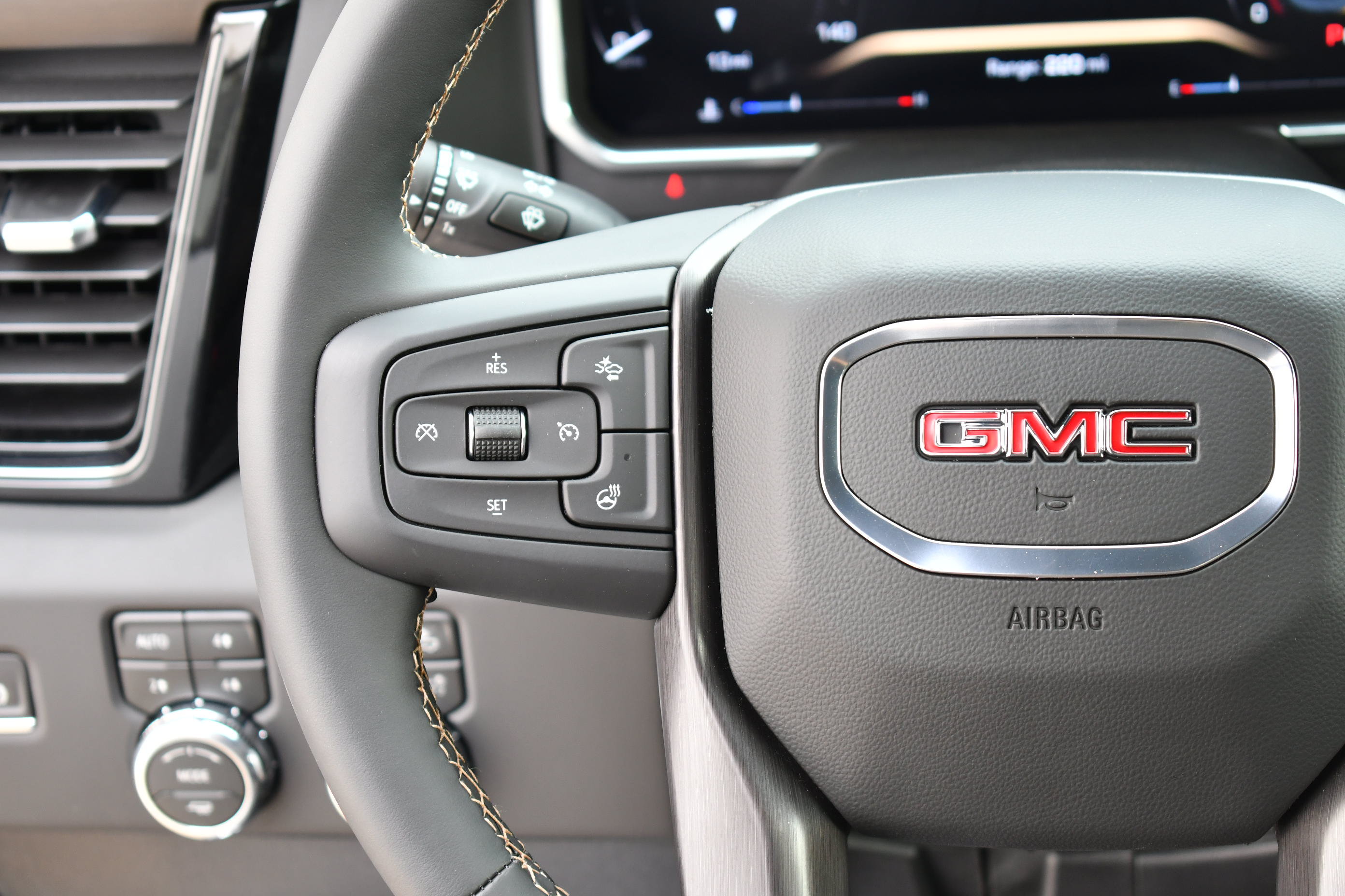 New 2026 GMC Sierra 2500 AT4 w/ AT4 Premium Plus Package AWD/4WD image 13