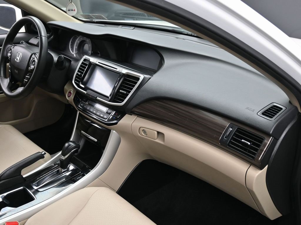 Used 2016 Honda Accord EX-L image 34