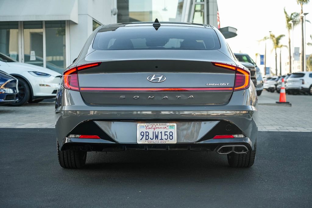 Used 2022 Hyundai Sonata Limited w/ Cargo Package FWD image 9